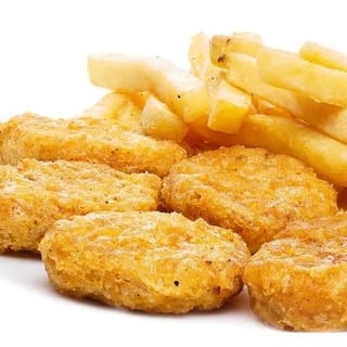 Chicken Nuggets With Fries